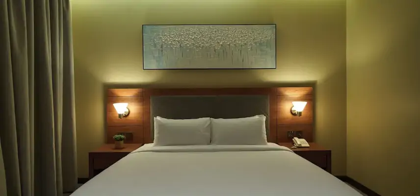 Platinum Hotel image